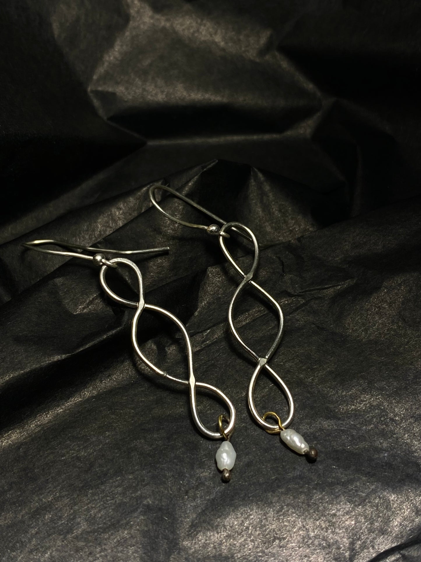 ✥seraphic pearl earrings✥