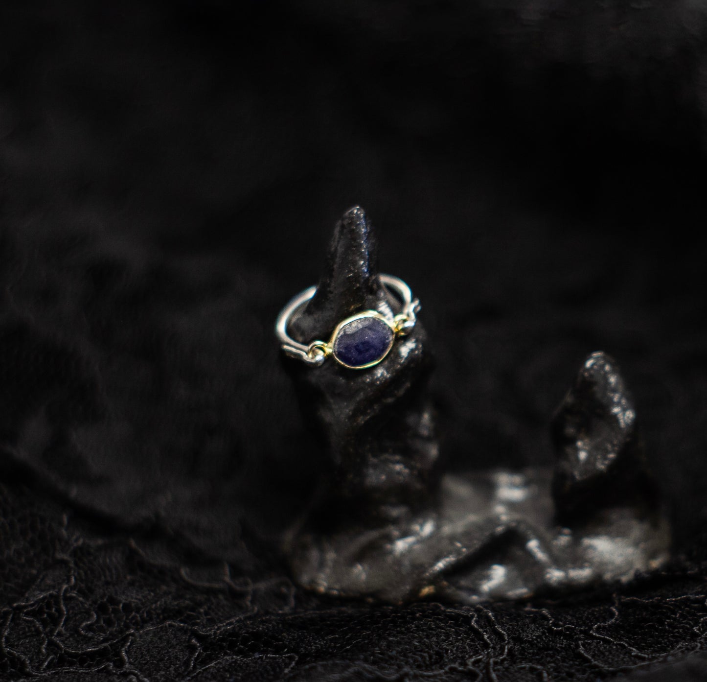 ❁sapphire ring❁